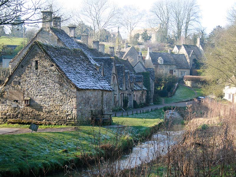 Frosty Mornings in The Cotswolds